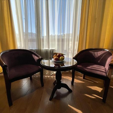 Apartment In Yerevan City Center Republic Square Self Check-In Экстерьер фото
