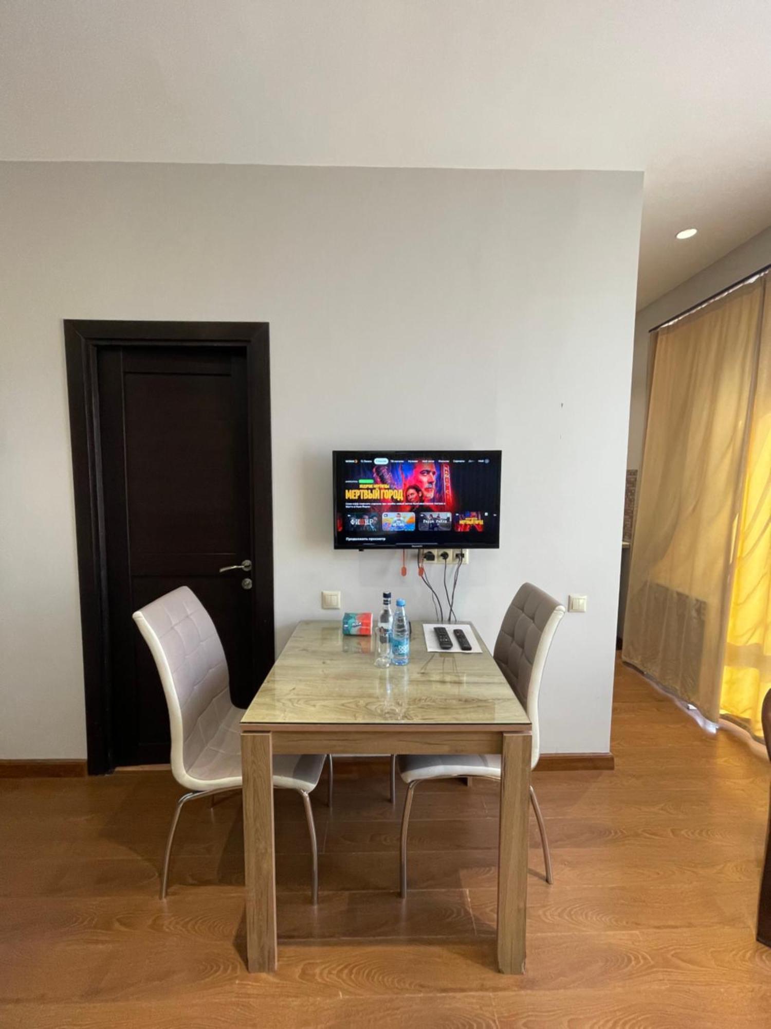 Apartment In Yerevan City Center Republic Square Self Check-In Экстерьер фото